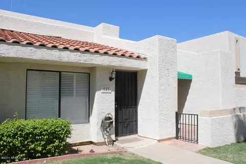 827 E Lola Dr, Phoenix, AZ 85022 photo 1