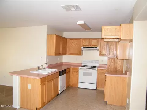 875 W 10th Ave, Apache Junction, AZ 85120 photo 4