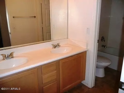 1276 E Birdland Dr, Gilbert, AZ 85297 photo 7