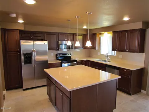 4009 E Ludlow Dr, Phoenix, AZ 85032 photo 1