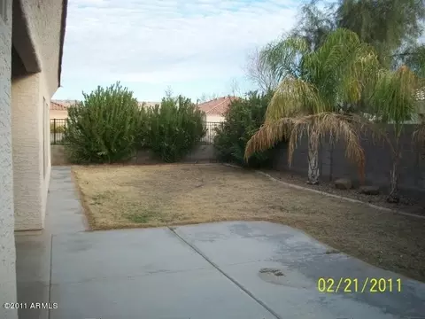 2615 E Hidalgo Ave, Phoenix, AZ 85040 photo 2