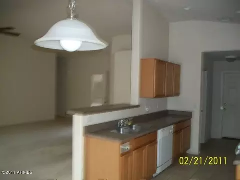 2615 E Hidalgo Ave, Phoenix, AZ 85040 photo 4