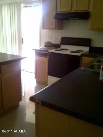 10305 E Kiva Cir, Mesa, AZ 85209 photo 2