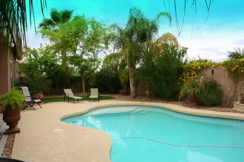 3646 Encinas Ave, Gilbert, AZ 85234 photo 2