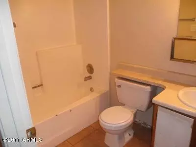 548 E Royal Palms Dr, Mesa, AZ 85203 photo 9