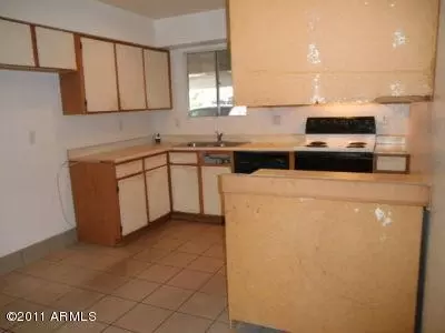 548 E Royal Palms Dr, Mesa, AZ 85203 photo 7