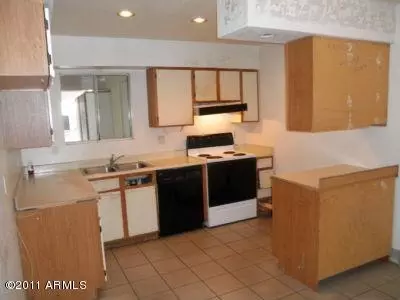 548 E Royal Palms Dr, Mesa, AZ 85203 photo 6