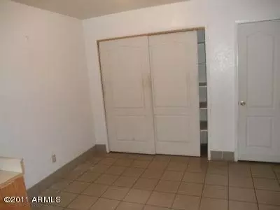 548 E Royal Palms Dr, Mesa, AZ 85203 photo 8