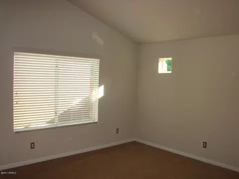 2201 N 27th Pl, Phoenix, AZ 85008 photo 12