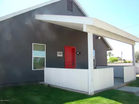2201 N 27th Pl, Phoenix, AZ 85008 photo 6