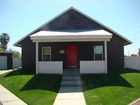 2201 N 27th Pl, Phoenix, AZ 85008 photo 1