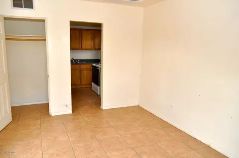 326 E Whitton Ave, Phoenix, AZ 85012 photo 13