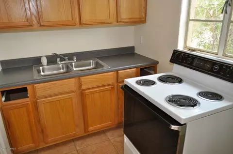 326 E Whitton Ave, Phoenix, AZ 85012 photo 14