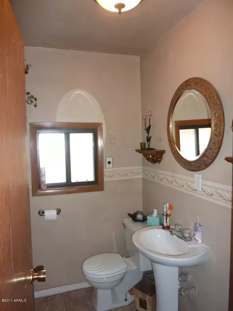 4626 S 8th St, Phoenix, AZ 85040 photo 5