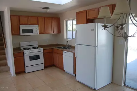 514 E Taylor St, Tempe, AZ 85288 photo 2