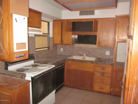 220 E Millett Ave, Mesa, AZ 85210 photo 2