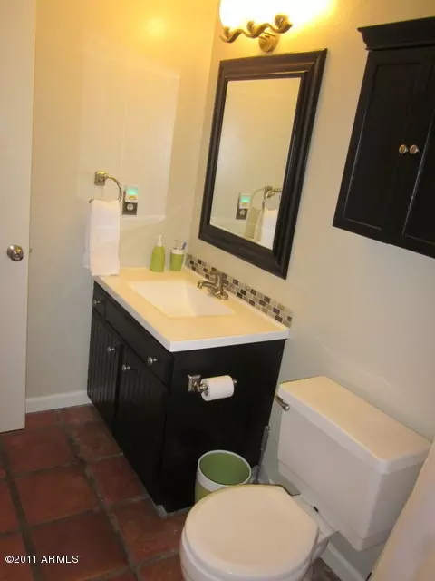 2337 E Paradise Dr, Phoenix, AZ 85028 photo 12