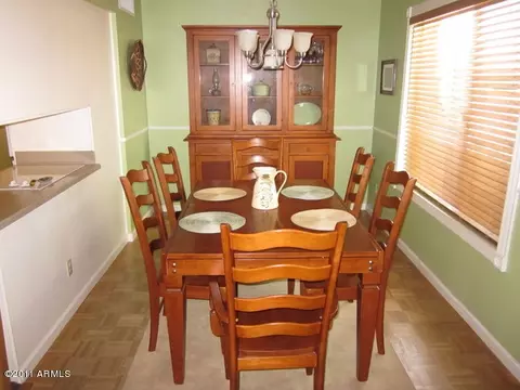 2337 E Paradise Dr, Phoenix, AZ 85028 photo 2