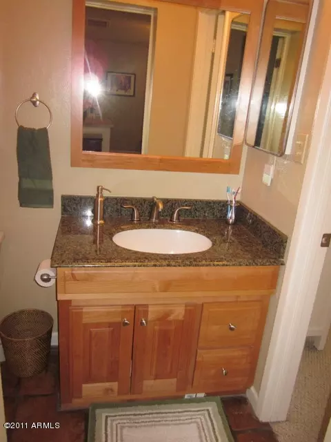 2337 E Paradise Dr, Phoenix, AZ 85028 photo 11