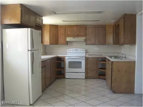 219 E 8th Dr, Mesa, AZ 85210 photo 5