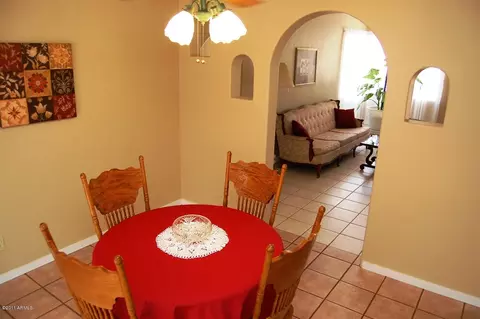 2519 E Roma Ave, Phoenix, AZ 85016 photo 8