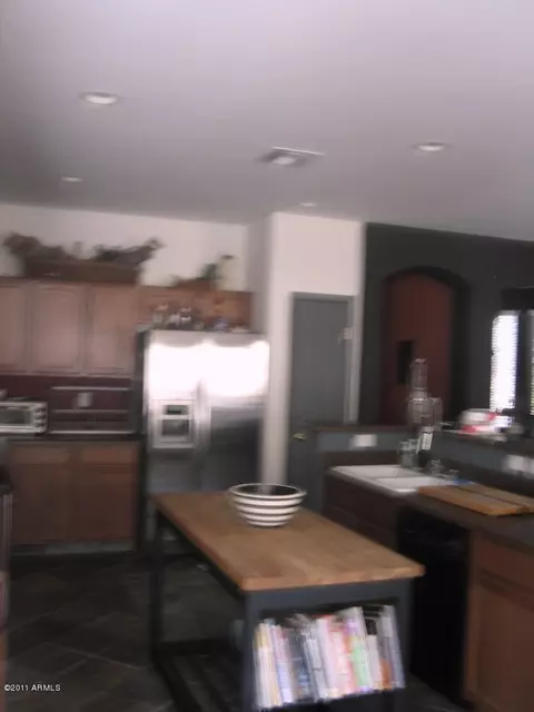 1439 E Ian Dr, Phoenix, AZ 85042 photo 11