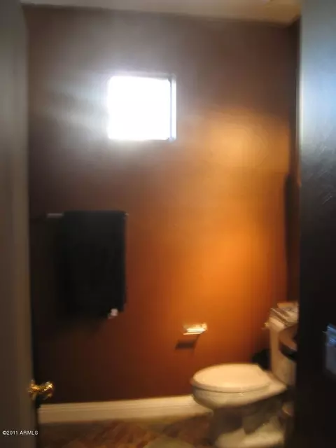 1439 E Ian Dr, Phoenix, AZ 85042 photo 4