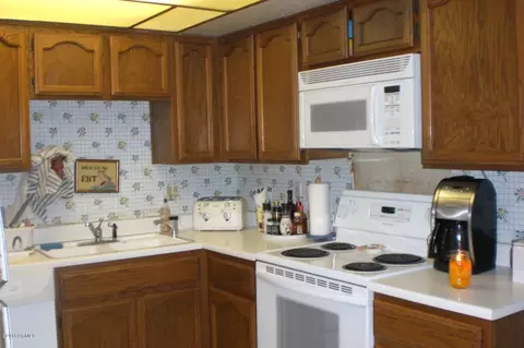 631 E Jeffrey Ave, Phoenix, AZ 85020 photo 7