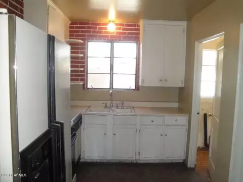 5242 N 19th Dr, Phoenix, AZ 85015 photo 2