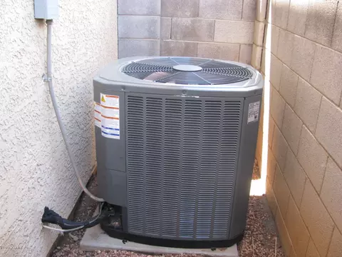 750 E Sack Dr, Phoenix, AZ 85024 photo 17