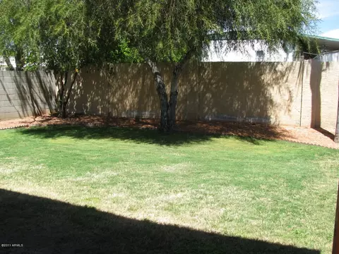 750 E Sack Dr, Phoenix, AZ 85024 photo 10