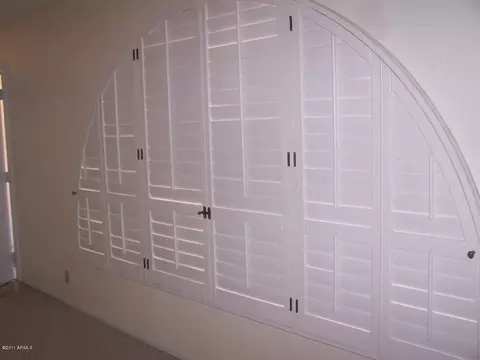 2839 E Utopia Rd, Phoenix, AZ 85050 photo 10