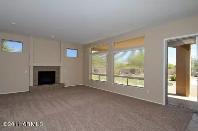 7755 E Regina Cir, Mesa, AZ 85207 photo 4
