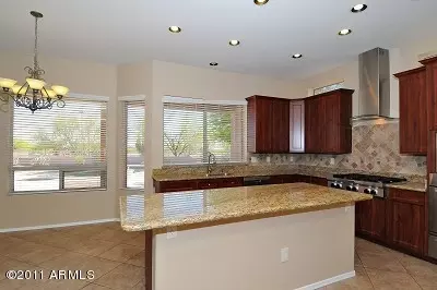 7755 E Regina Cir, Mesa, AZ 85207 photo 3