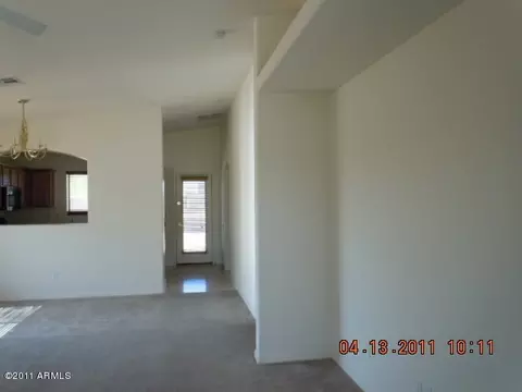 3473 E Crescent Way, Gilbert, AZ 85298 photo 9
