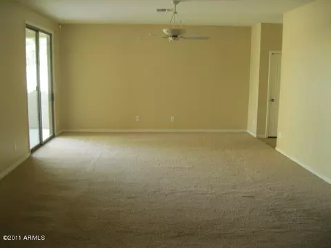 3685 S Vineyard Ave, Gilbert, AZ 85297 photo 4