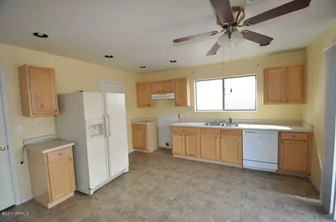3331 S Chaparral Rd, Apache Junction, AZ 85119 photo 2