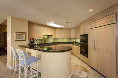 2402 Esplanade Ln #305, Phoenix, AZ 85016 photo 5