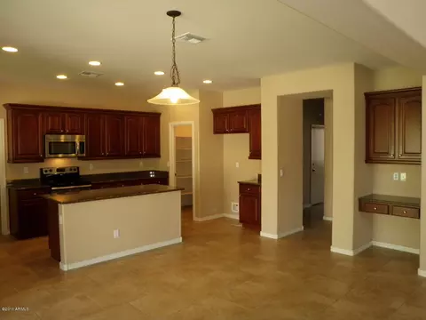 4500 S Cobblestone St, Gilbert, AZ 85297 photo 2