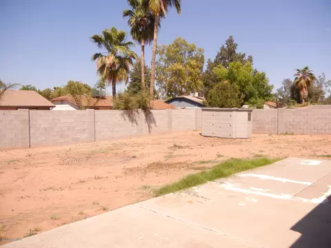 306 E Leah Ln, Gilbert, AZ 85234 photo 16