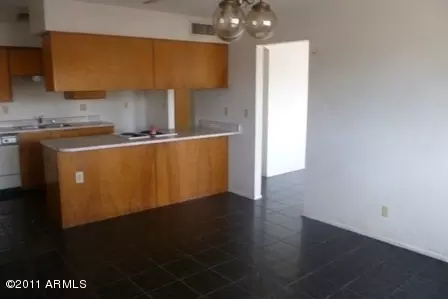133 E Hoover Ave, Mesa, AZ 85210 photo 7