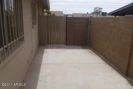 133 E Hoover Ave, Mesa, AZ 85210 photo 3
