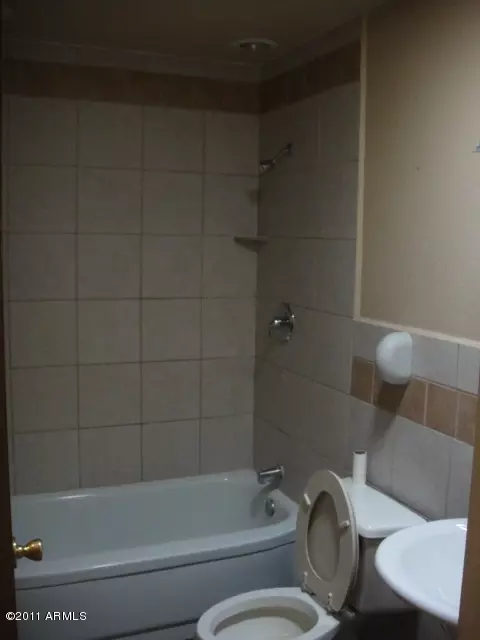 2235 E Balsam Cir, Mesa, AZ 85204 photo 8