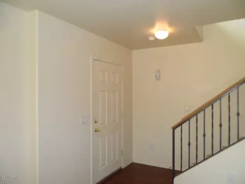 1303 S Owl Dr, Gilbert, AZ 85296 photo 3