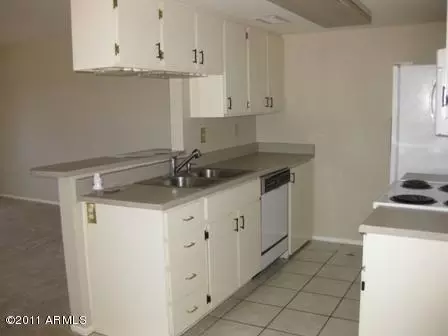 844 E Joan D Arc Ave, Phoenix, AZ 85022 photo 5
