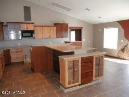 4865 N Apache Dr, Apache Junction, AZ 85120 photo 11