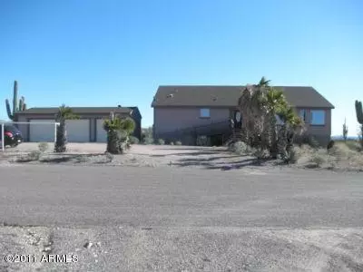 4865 N Apache Dr, Apache Junction, AZ 85120 photo 3