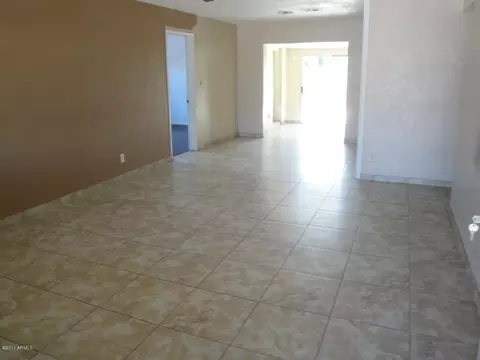 245 E Millett Ave, Mesa, AZ 85210 photo 2
