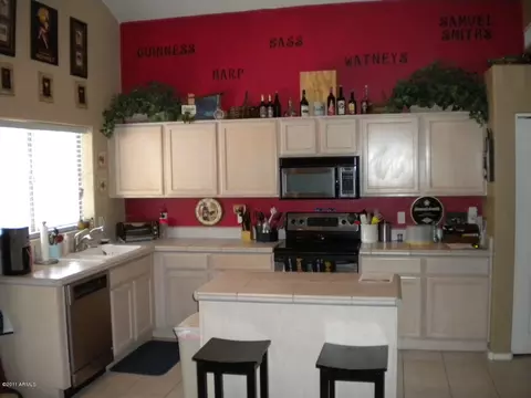 3681 E Bruce Ave, Gilbert, AZ 85234 photo 2