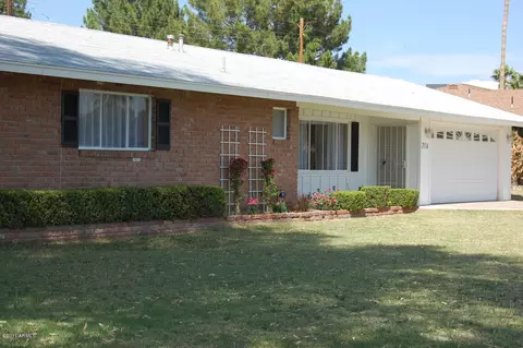 2114 E Montebello Ave, Phoenix, AZ 85016 photo 1